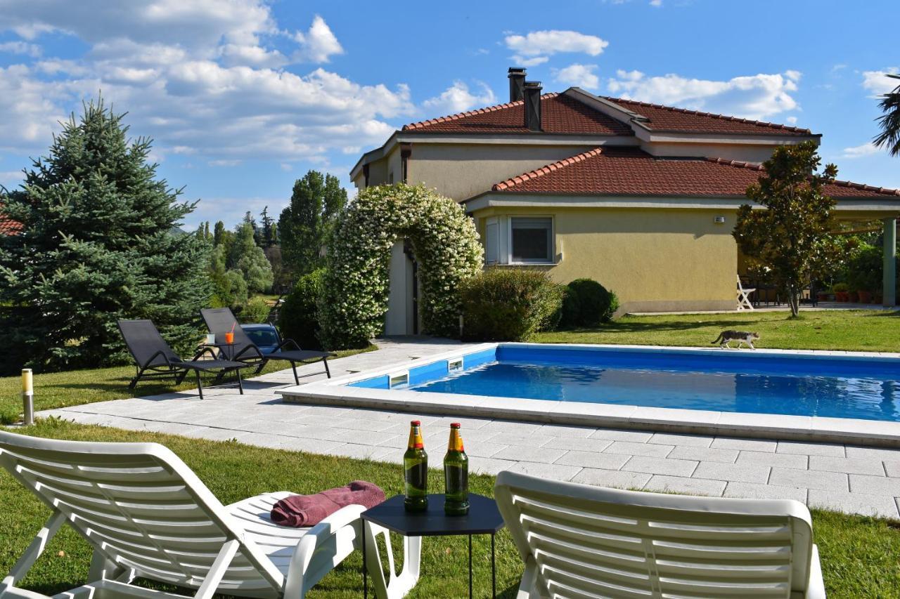 Villa Luka Buna Esterno foto