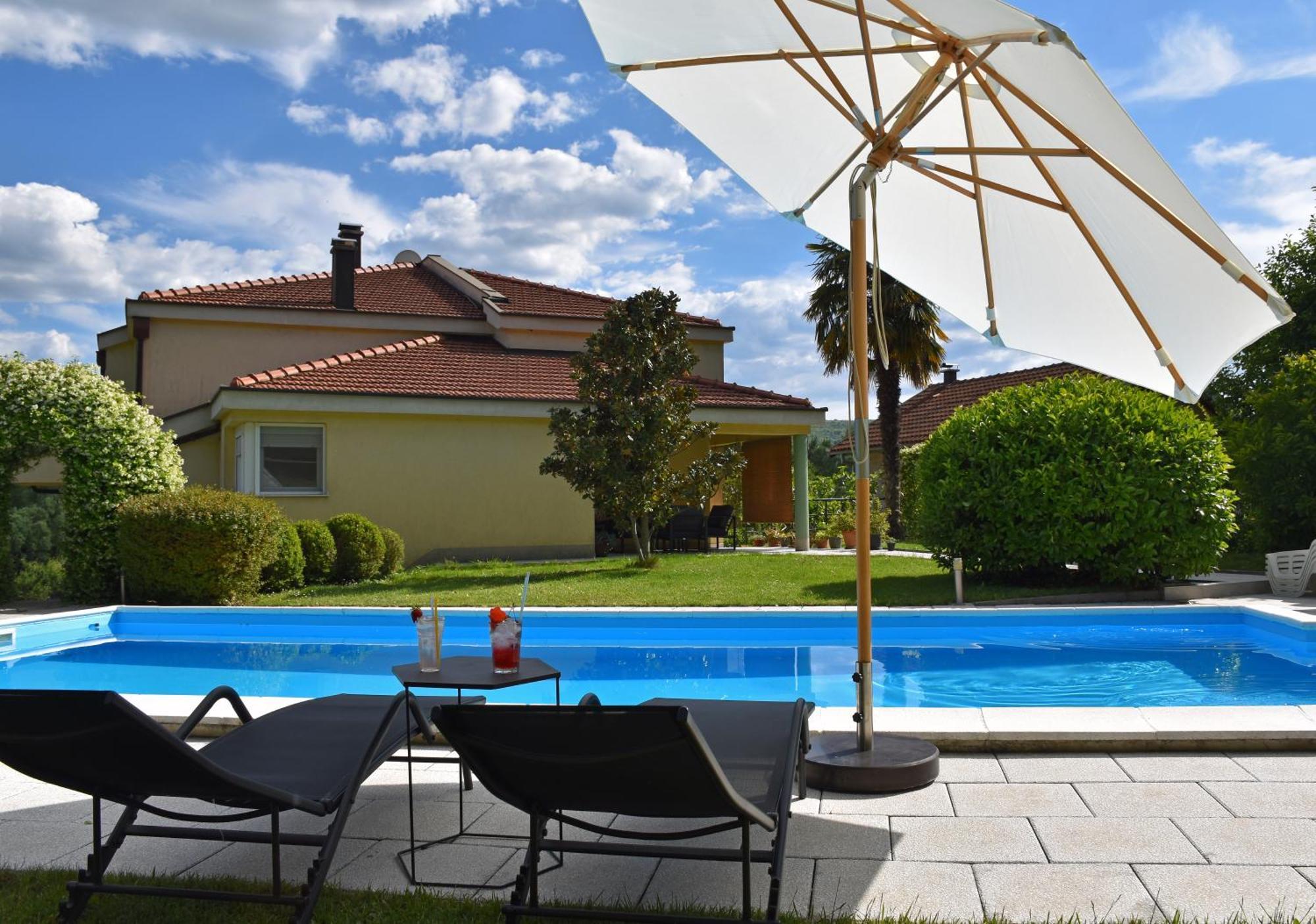 Villa Luka Buna Esterno foto